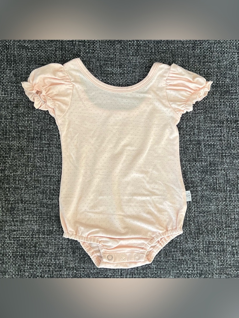 Jane + Jo Girls Petite Ruffle Sleeve Peach Pointelle Bodysuit Size 12-18 Months